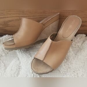 Aerosoles sandal size 9 1/2